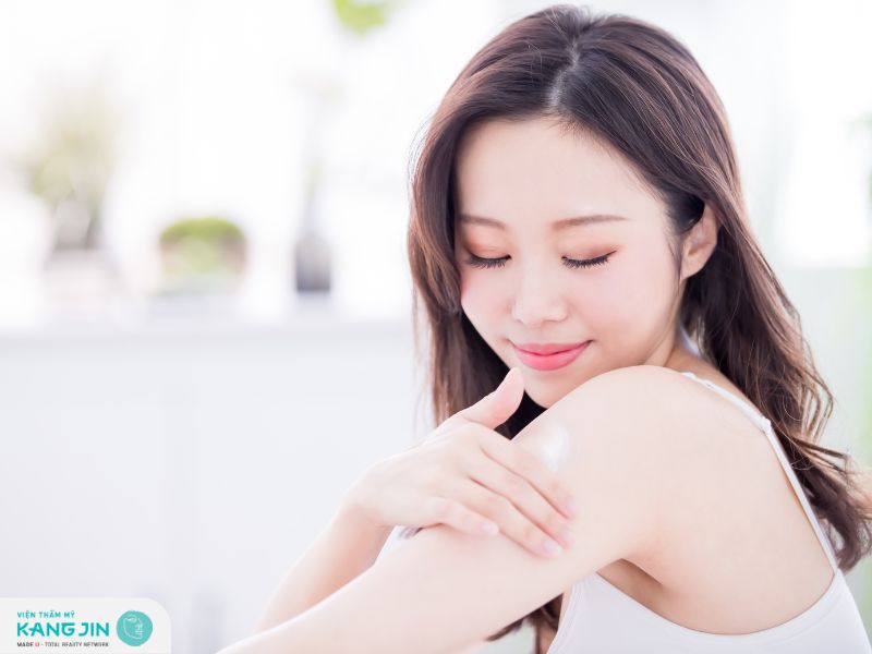 Giải đáp thắc mắc: Ủ sữa non kích trắng có tốt không?